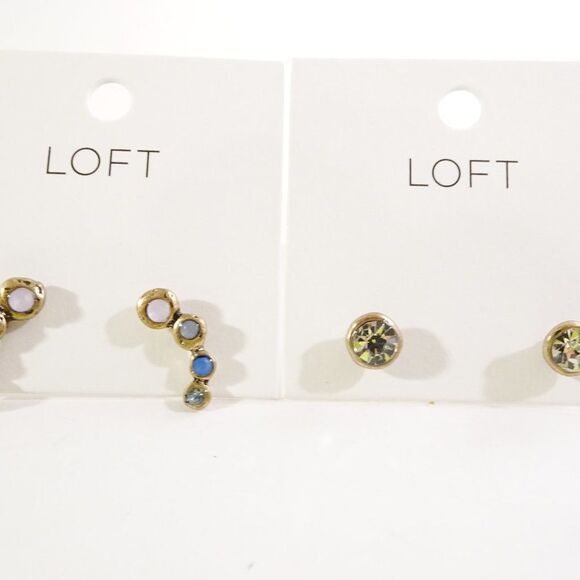 COPY - Ann Taylor LOFT Gold Solitaire Small Stud Earrings NWT 19.5 Ear Climbers… - Picture 3 of 6